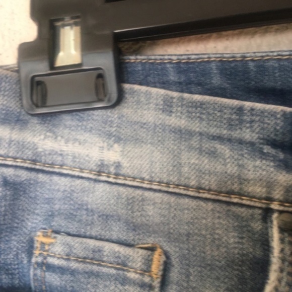 Blank NYC Cut Off Distressed Shorts Raw Hem - Picture 9 of 11